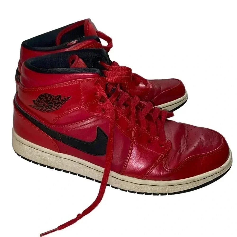 Jordan Air Jordan 1 Mid Gym Red Black White 554724-602 Mens Size 10 Sneaker